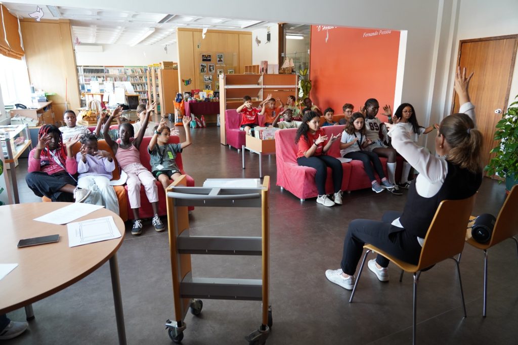 WhatsApp-Image-2025-10-11-at-15.27.39-37-1024x682 Mês Internacional das Bibliotecas Escolares