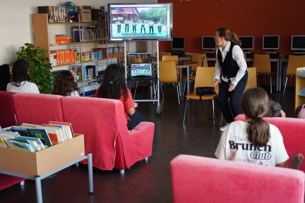 WhatsApp-Image-2025-10-11-at-15.27.39-54-1024x682 Mês Internacional das Bibliotecas Escolares