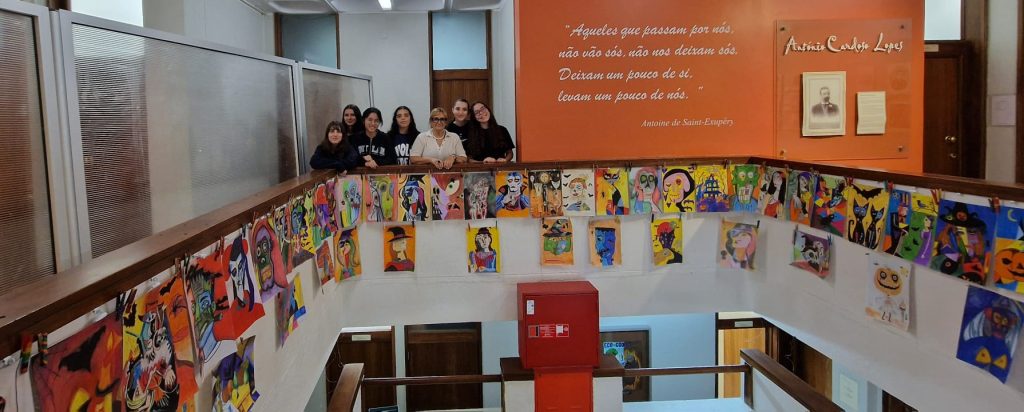 WhatsApp-Image-2025-10-26-at-01.02.56-1-1-1024x412 HALLOWEEN com PABLO PICASSO - 9.º ANO