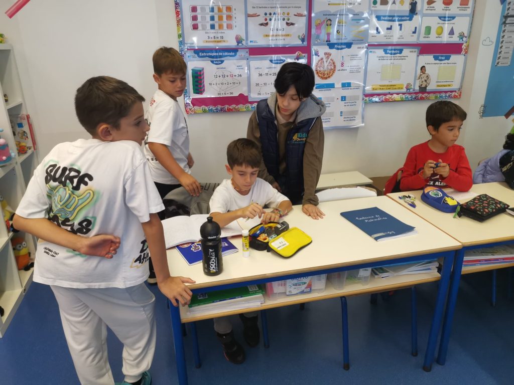 WhatsApp-Image-2025-10-29-at-21.54.37-4-1024x768 Grupos Interativos - 5 e 6 anos