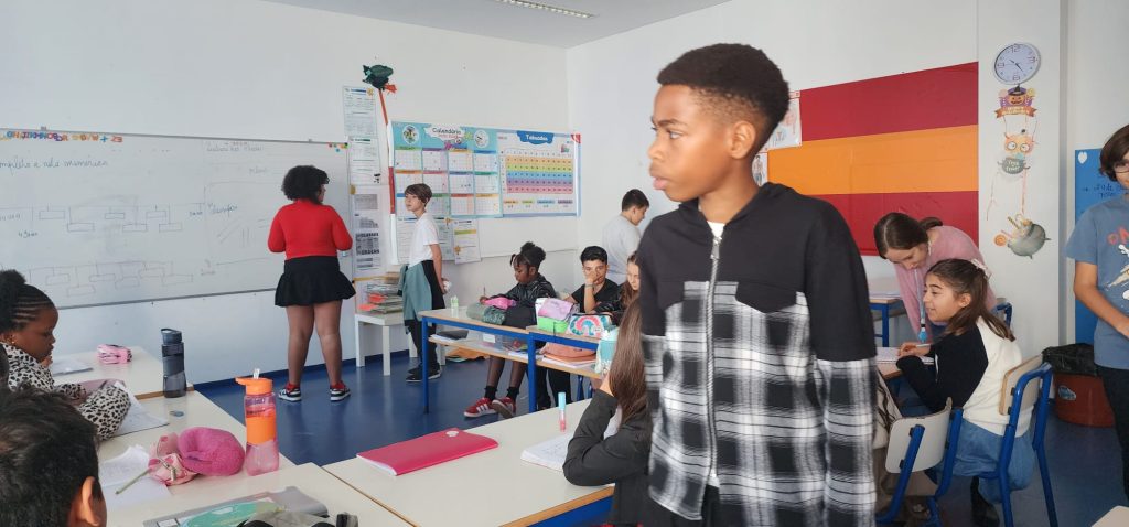 WhatsApp-Image-2025-10-29-at-22.02.23-1024x478 Grupos Interativos - 5 e 6 anos