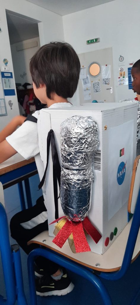 dagLOZqOmO8PZEtDDGoQJHgmTL4gkLxi8Uz1-TdhAmQ_plaintext_638971995483084588-472x1024 Viagem à Lua... 🚀🌕 (3ºE)