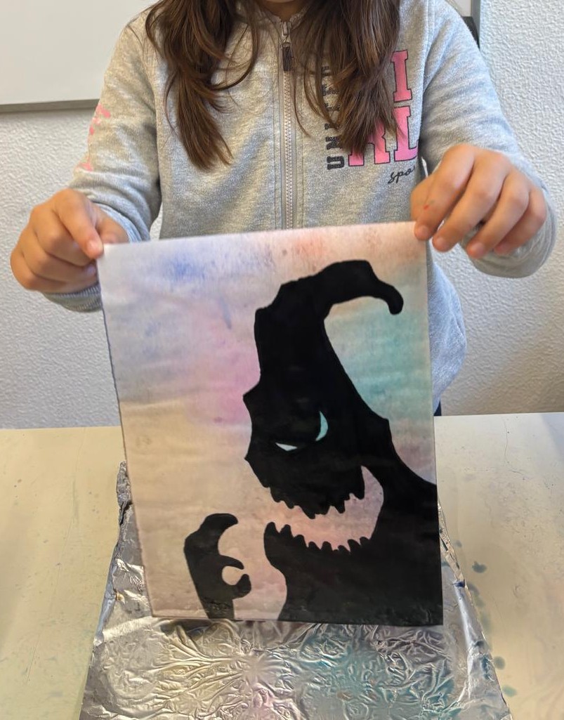 7-aguarela-c-marcador-feltro “Silhuetas Assombradas: Quando as Cores Ganham Vida” - 5.ºC, 5.ºD, 5.ºE, 5.ºF, 5.ºG e 6.ºC