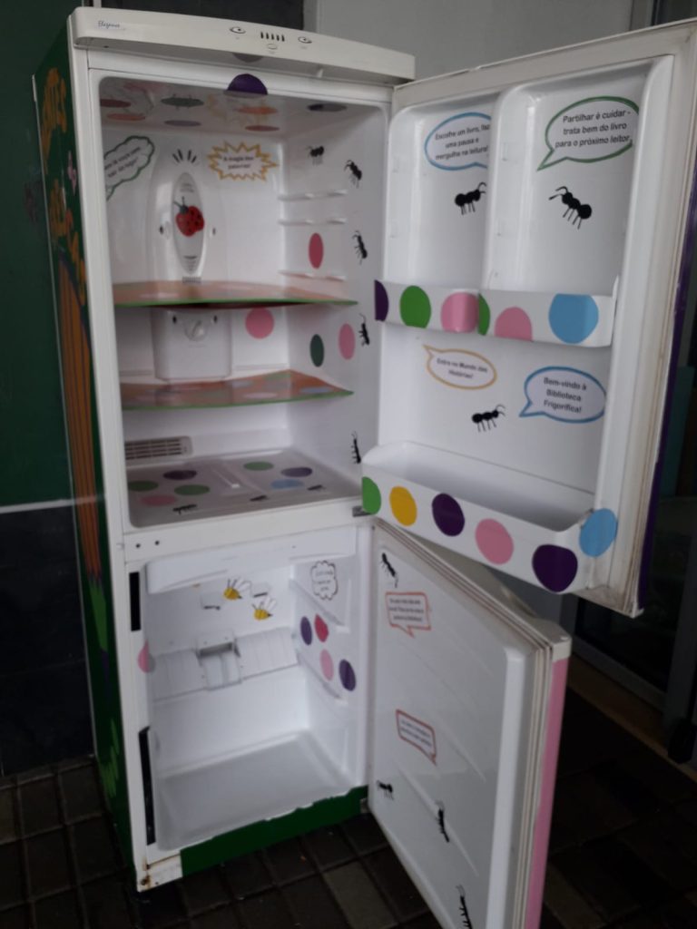 IMG-20251026-WA0002-768x1024 📚❄️ Leituras Fresquinhas! ❄️📚 EB1/JI Aprígio Gomes)