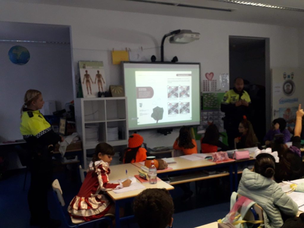 IMG-20251101-WA0033-1024x768 🌍🦺 Programa Amadora Resiliente (4ºD)