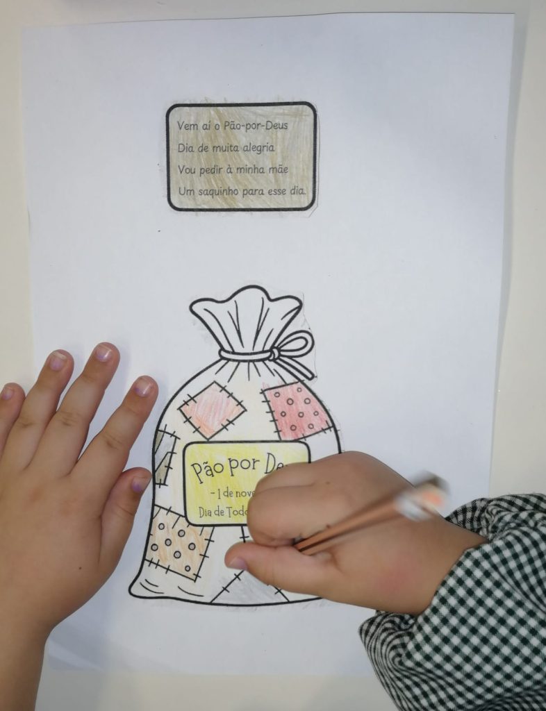 IMG-20251102-WA0034-786x1024 A aprender somos felizes (sala verde – JI da Mina)