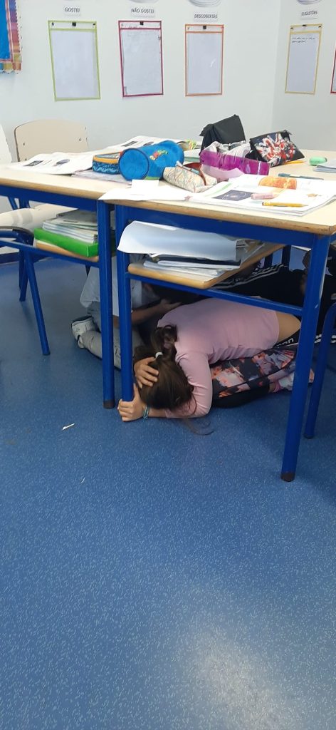 IMG-20251105-WA0013-472x1024 "A Terra Treme" - EB1/JI Aprígio Gomes