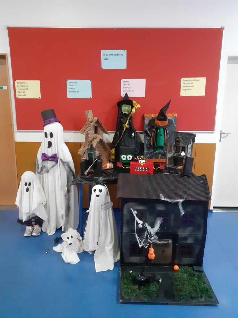 IMG-20251106-WA0022-768x1024 E os vencedores são...