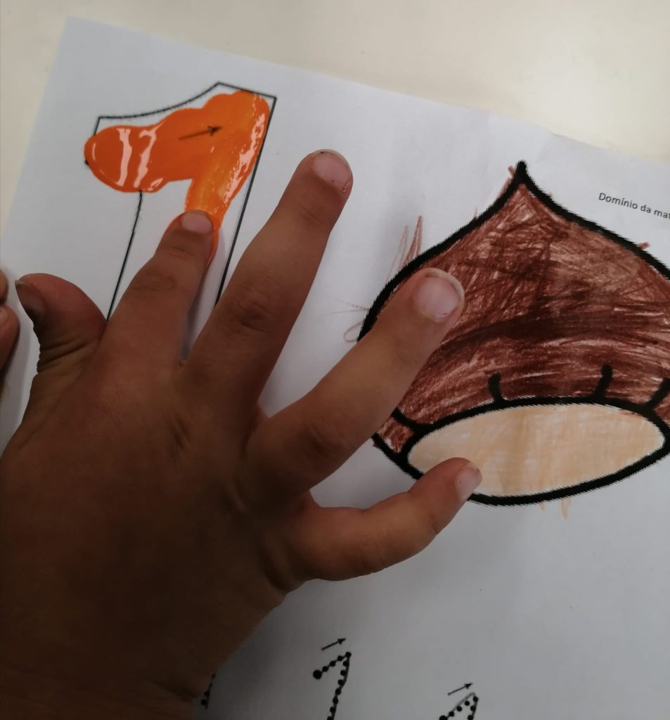 IMG-20251109-WA0082-953x1024 A aprender somos felizes (sala verde - JI da Mina)