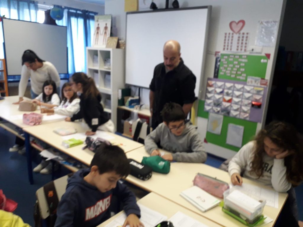 IMG-20251119-WA0001-1024x768 Grupos Interativos com Familiares- 4ºD