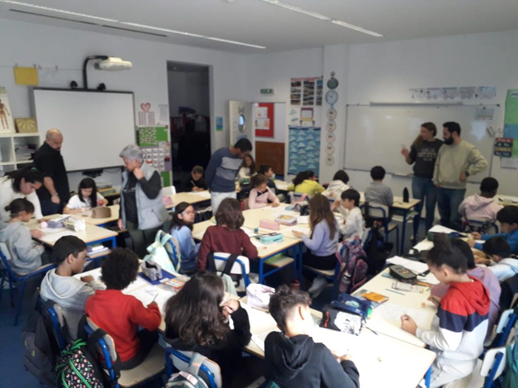 IMG-20251119-WA0008-1024x768 Grupos Interativos com Familiares- 4ºD