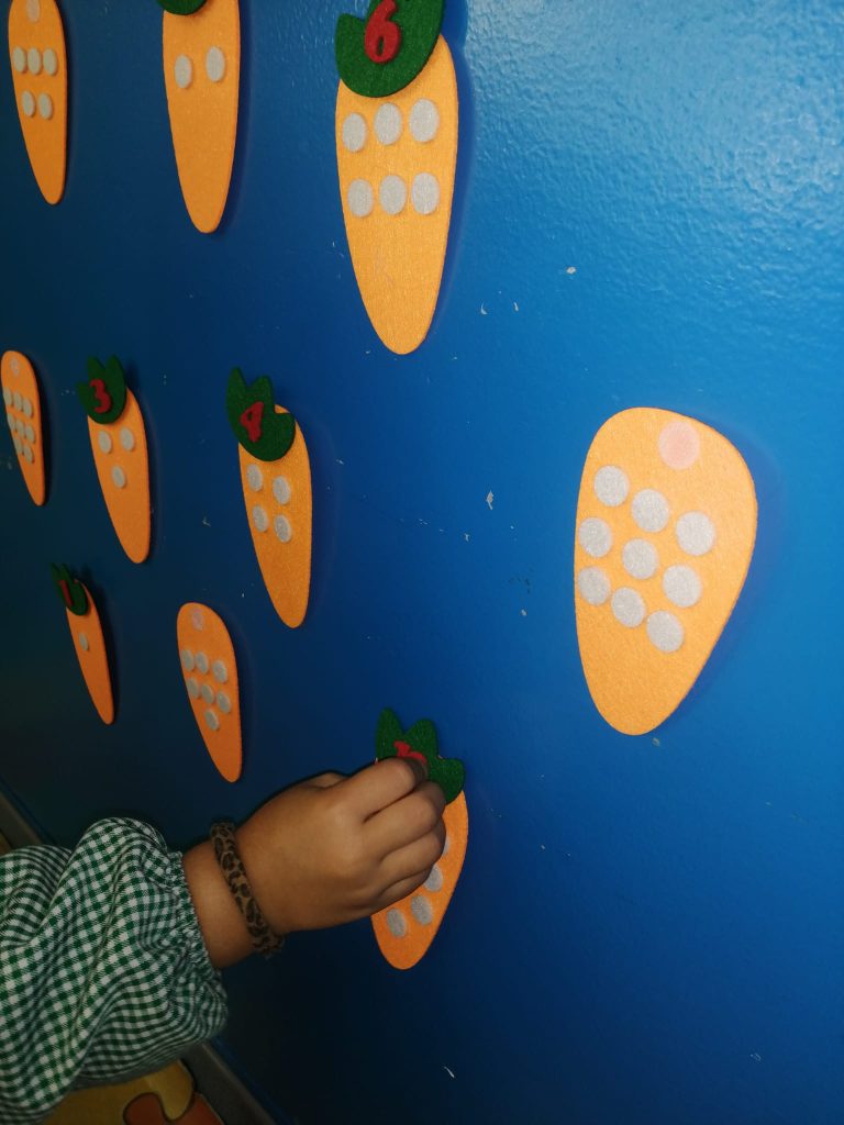 IMG-20251123-WA0040-768x1024 A aprender somos felizes (sala verde – JI da Mina)