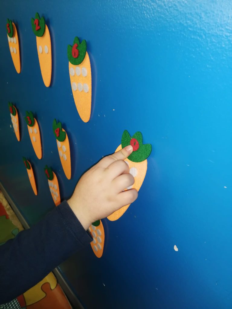 IMG-20251123-WA0042-768x1024 A aprender somos felizes (sala verde – JI da Mina)