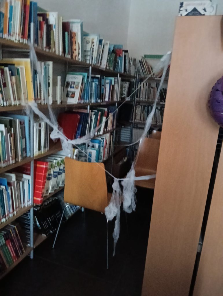 WhatsApp-Image-2025-11-02-at-22.50.37-1-771x1024 Halloween na Cardoso