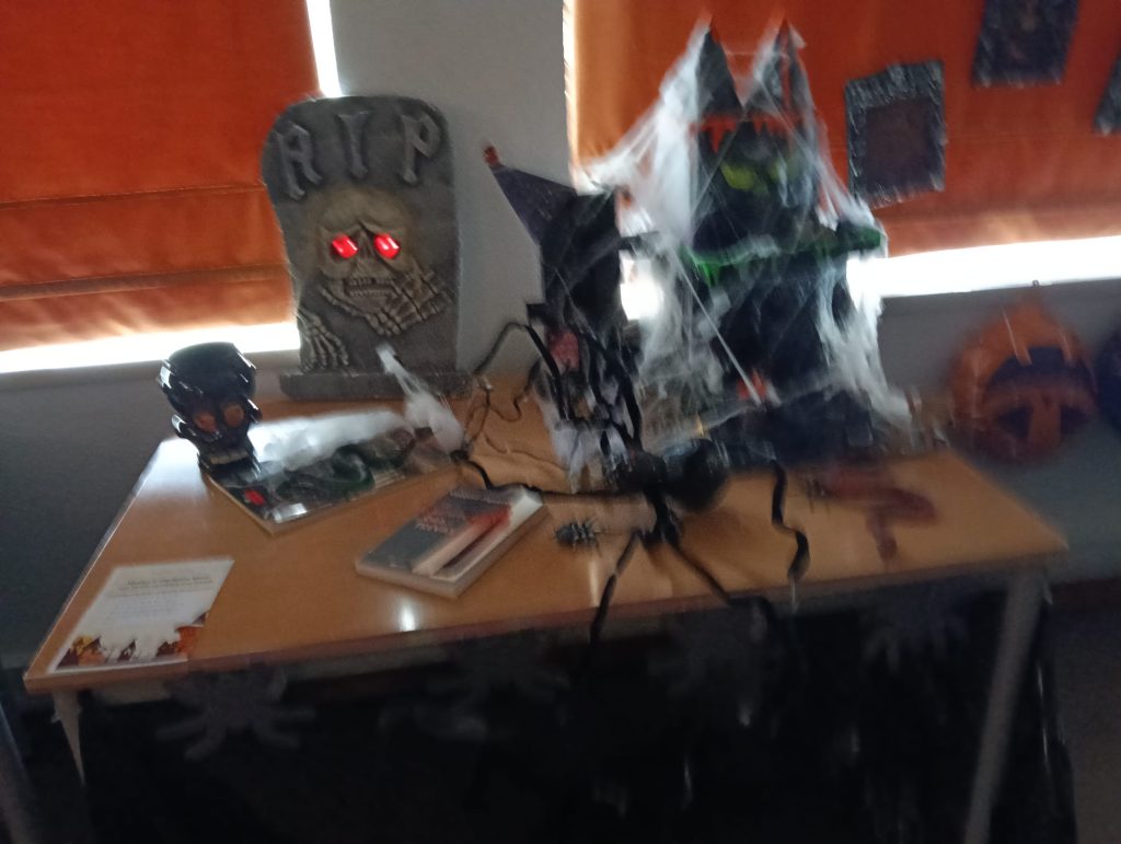 WhatsApp-Image-2025-11-02-at-22.50.38-1-1024x771 Halloween na Cardoso