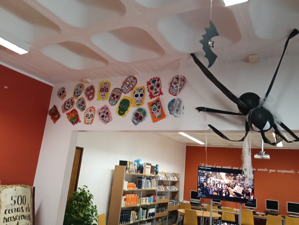 WhatsApp-Image-2025-11-02-at-22.50.41-2-1024x771 Halloween na Cardoso