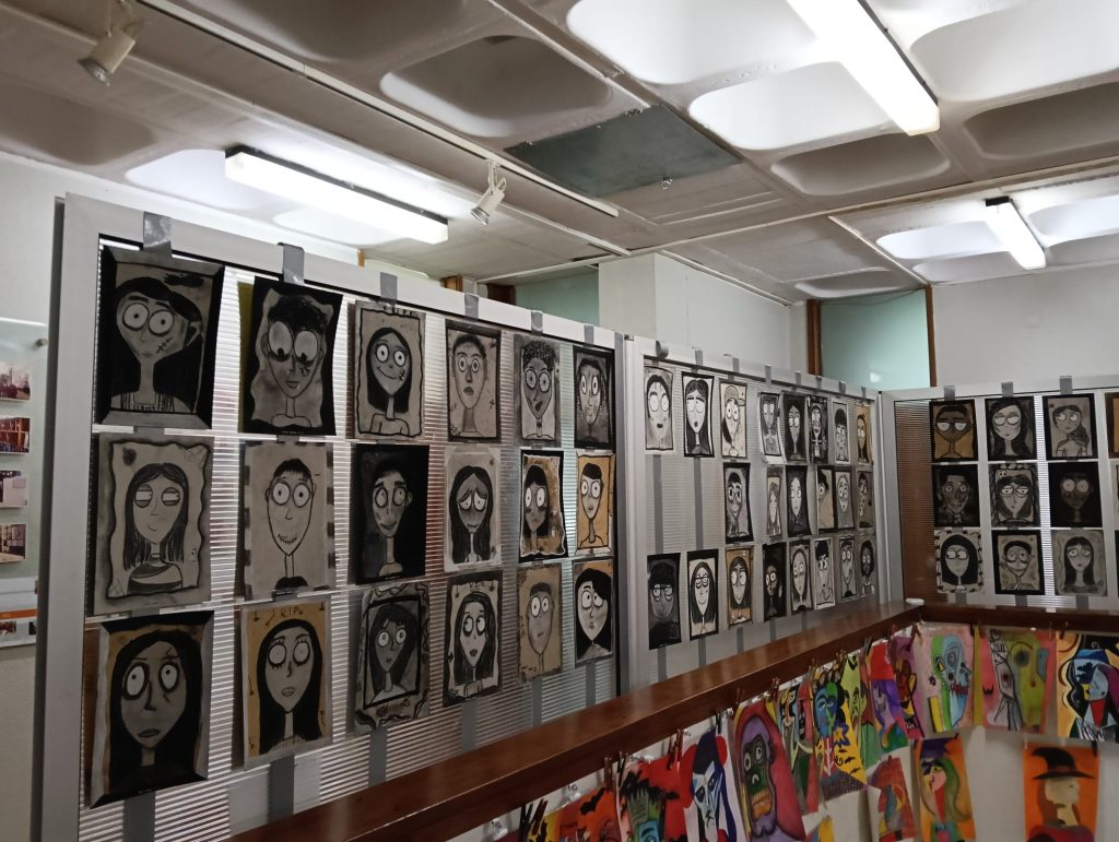 WhatsApp-Image-2025-11-02-at-22.50.41-4-1024x771 Halloween na Cardoso