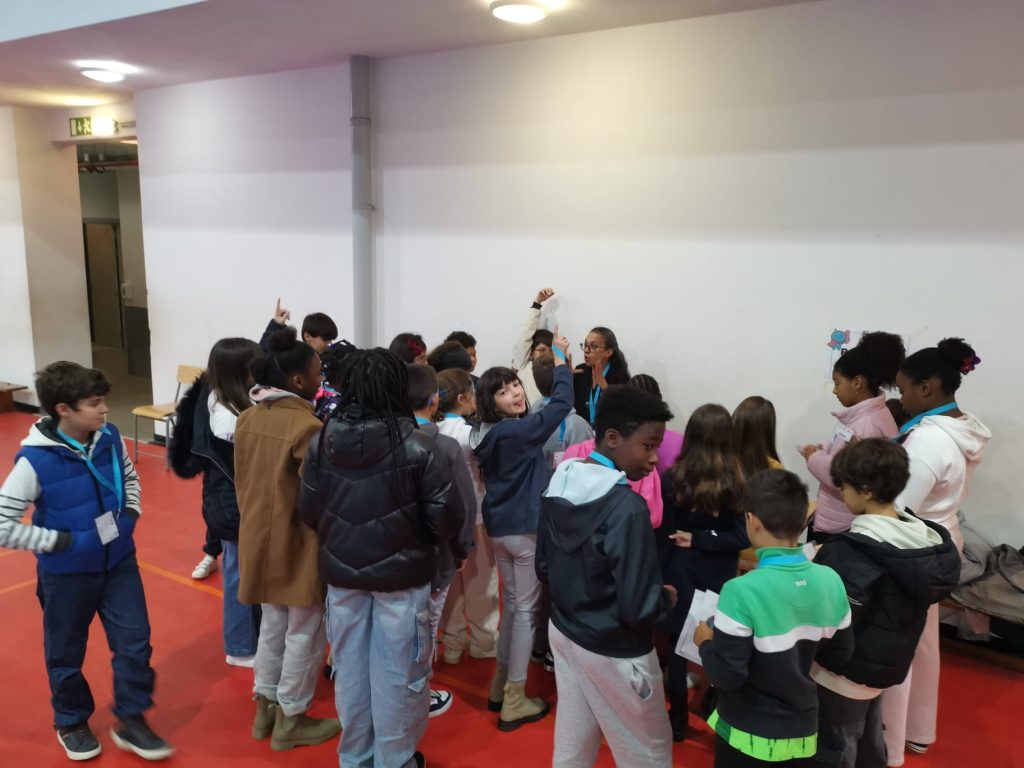 WhatsApp-Image-2025-11-19-at-20.00.50-5-1024x768 Projeto VOLUNTARIX - 5.º ano