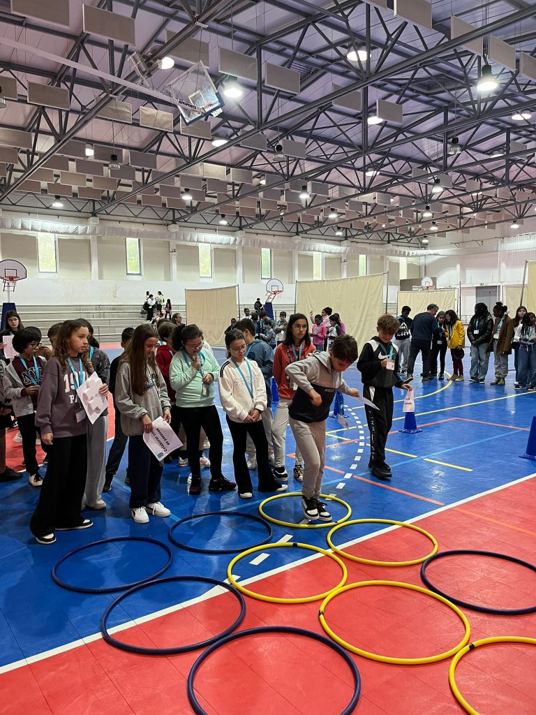 WhatsApp-Image-2025-11-19-at-20.00.55-5-768x1024 Projeto VOLUNTARIX - 5.º ano