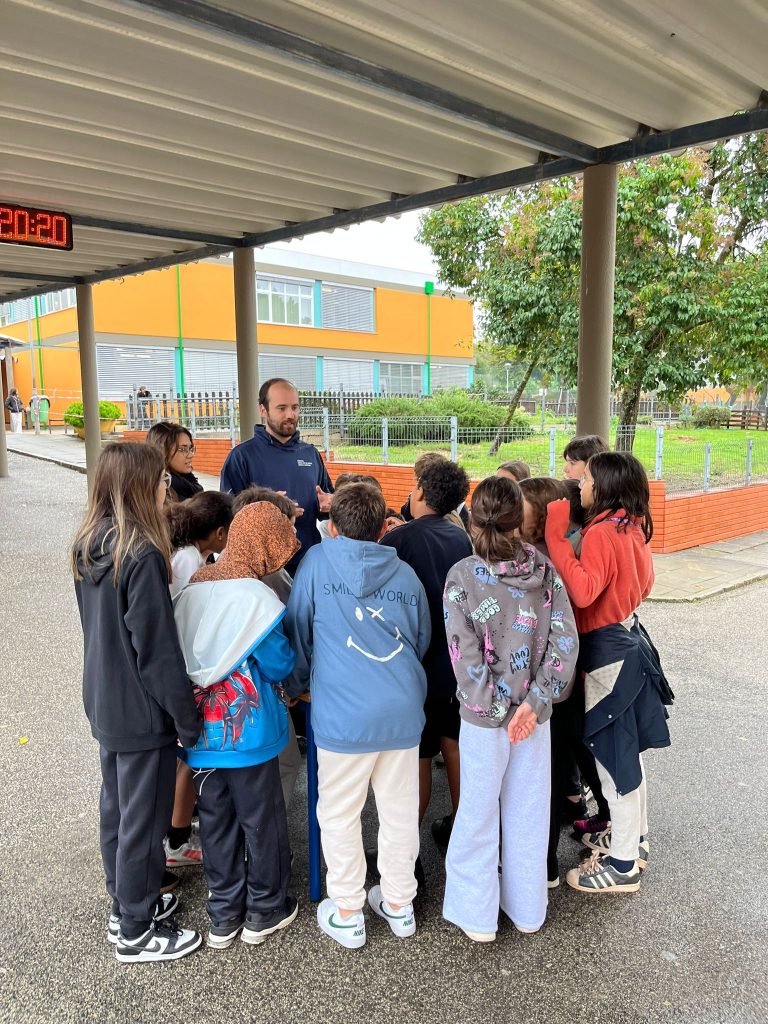 WhatsApp-Image-2025-11-19-at-20.00.55-768x1024 Projeto VOLUNTARIX - 5.º ano