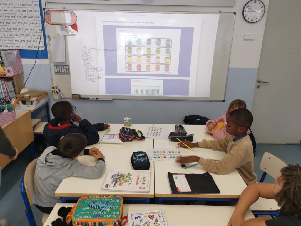 WhatsApp-Image-2025-11-28-at-15.54.01-6-1024x768 Grupos Interativos na Escola Da Mina