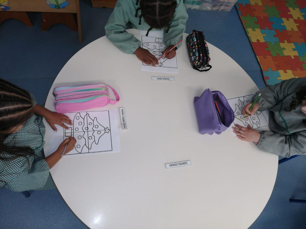 IMG-20251203-WA0177-1024x768 A Aprender somos felizes (sala verde - JI da Mina)