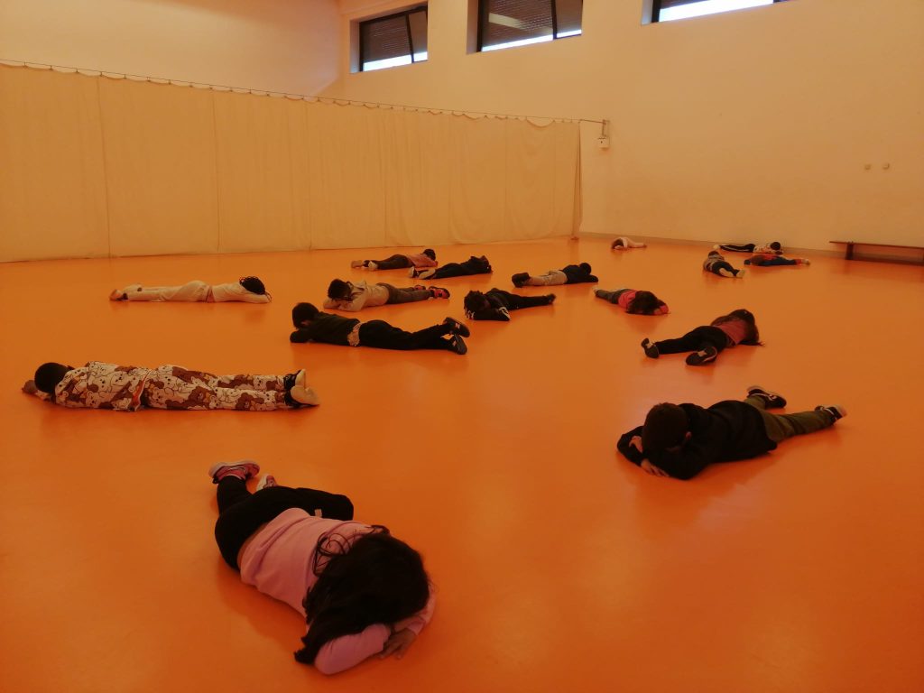 IMG-20251203-WA0194-1024x768 A Aprender somos felizes (sala verde - JI da Mina)