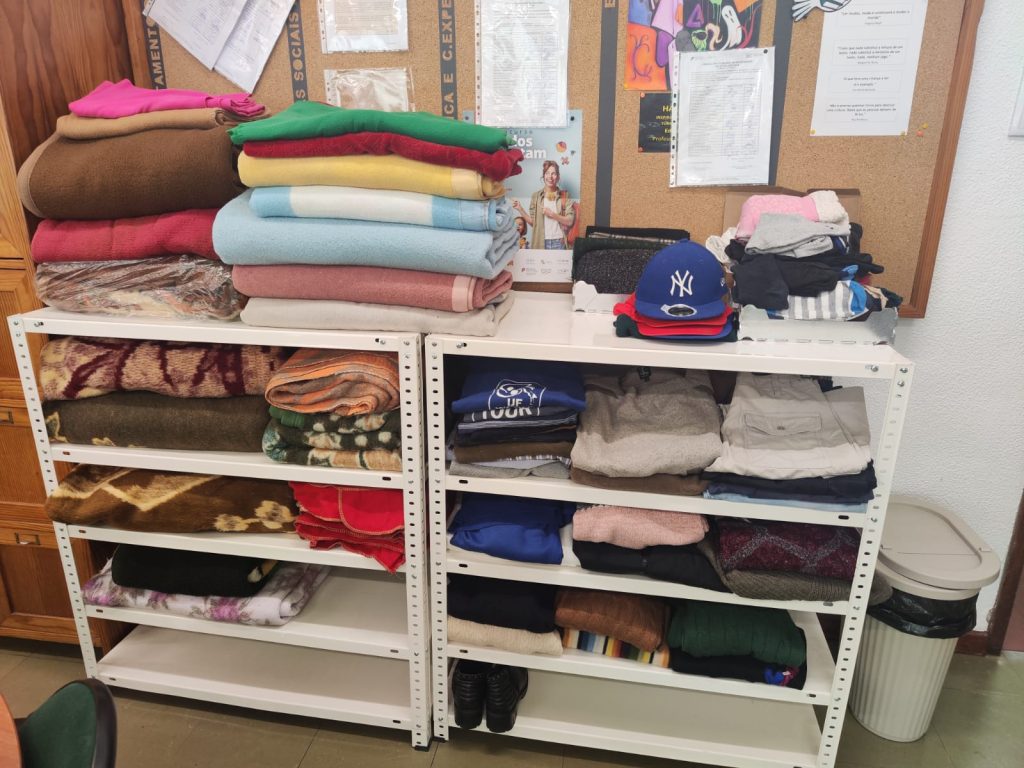 WhatsApp-Image-2025-12-15-at-13.39.47-1024x768 Campanha Solidária - Projeto "De Mãos Dadas"