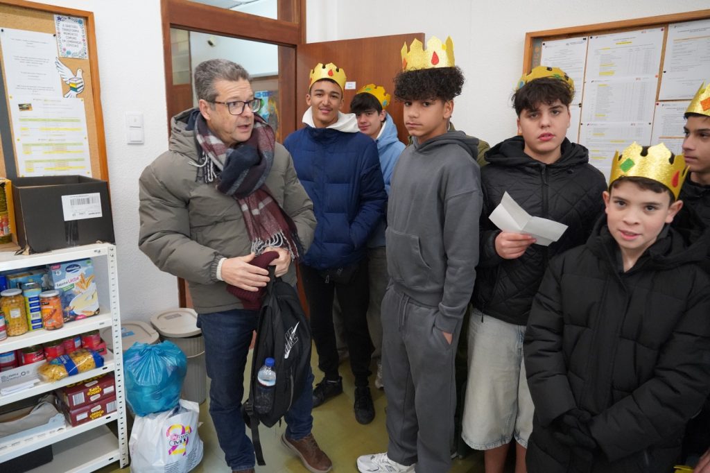 WhatsApp-Image-2026-01-06-at-22.43.18-1024x682 Dia dos Reis