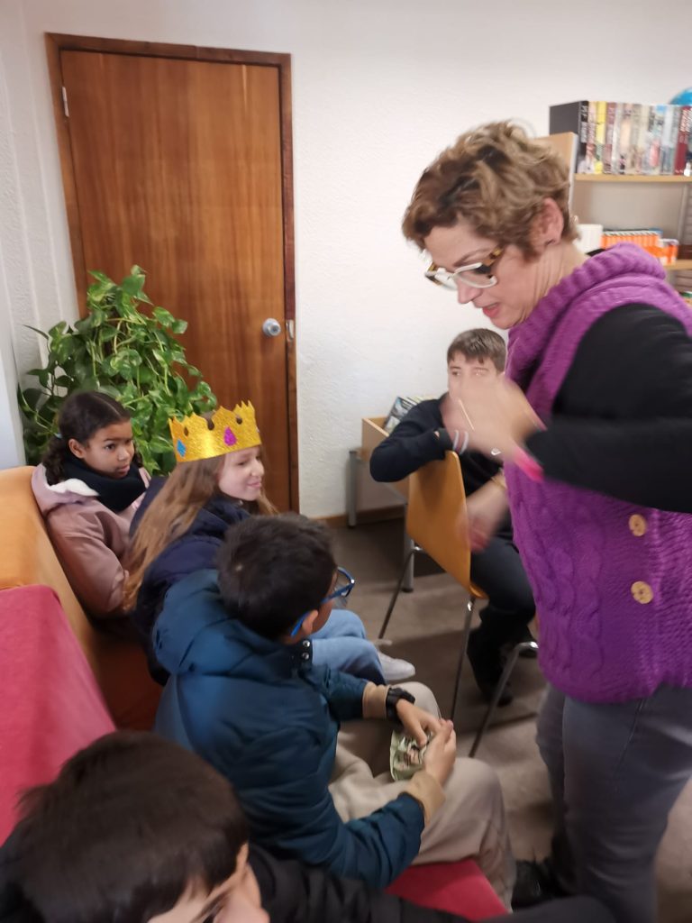 WhatsApp-Image-2026-01-07-at-13.05.32-3-768x1024 À descoberta das tradições natalícias de Espanha