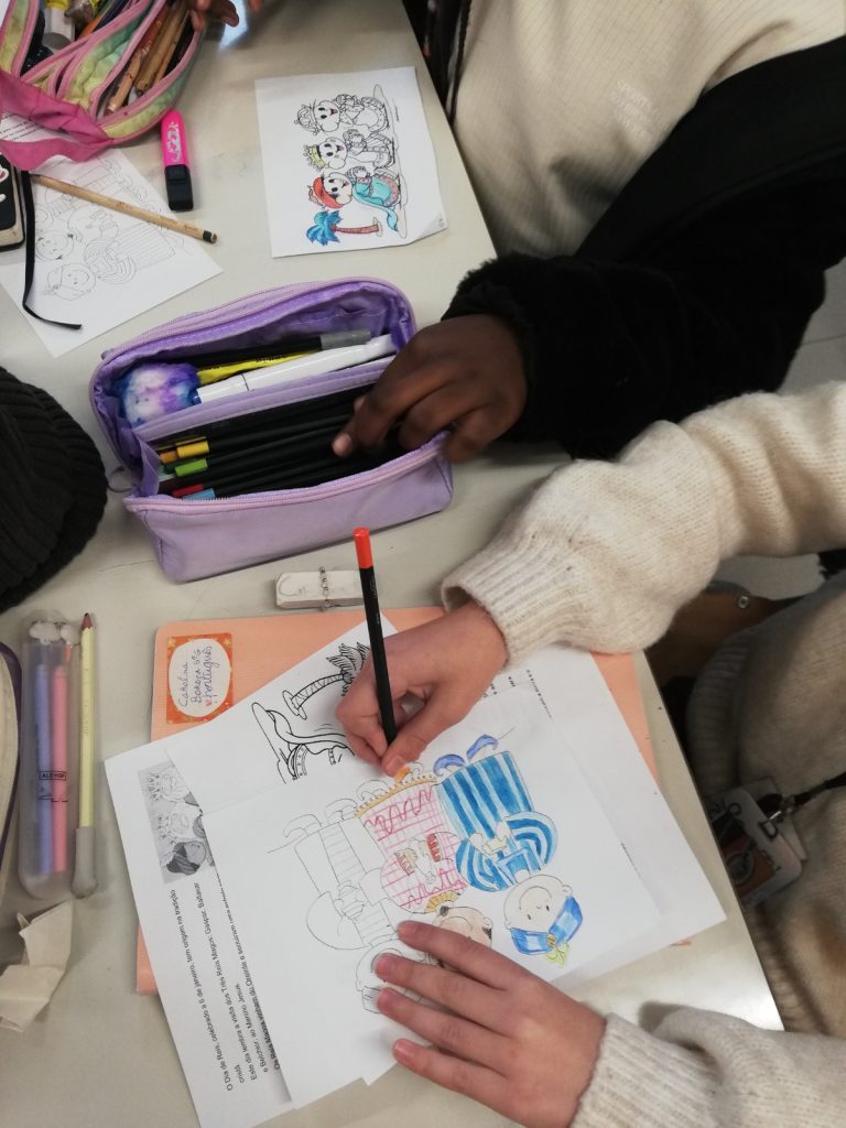 WhatsApp-Image-2026-01-07-at-22.07.22-8-768x1024 ✨ “Dia de Reis” – 6 de janeiro de 2026 - 5.º F e 5.ºG