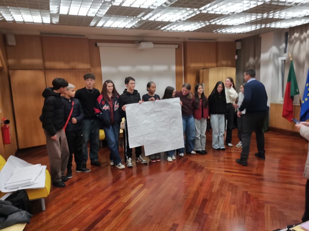 WhatsApp-Image-2026-01-21-at-19.56.13-1-1024x768  Metodologia Problem Based Learning - Geografia 8.º e 9.º anos