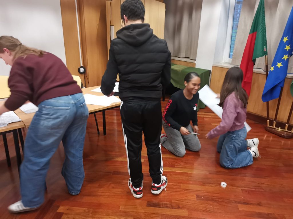 WhatsApp-Image-2026-01-21-at-19.56.14-3-1024x768  Metodologia Problem Based Learning - Geografia 8.º e 9.º anos