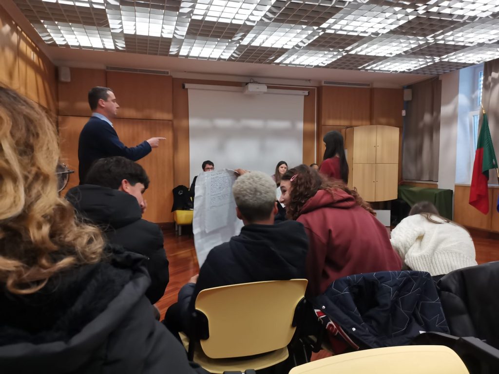 WhatsApp-Image-2026-01-21-at-19.56.18-1-1024x768  Metodologia Problem Based Learning - Geografia 8.º e 9.º anos