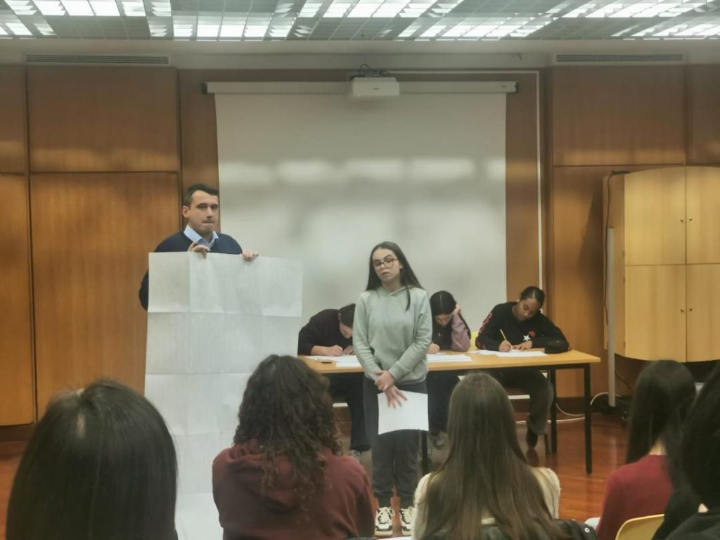 thumbnail-2-1024x768  Metodologia Problem Based Learning - Geografia 8.º e 9.º anos