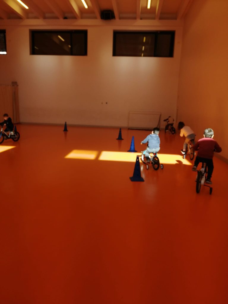 WhatsApp-Image-2026-01-11-at-21.39.46-3-768x1024 A Aprender somos felizes (sala verde – JI da Mina)