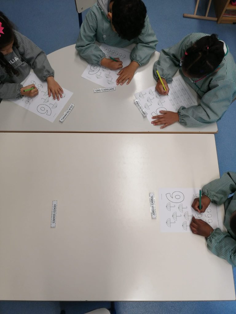 WhatsApp-Image-2026-01-11-at-21.57.59-768x1024 A Aprender somos felizes (sala verde – JI da Mina)