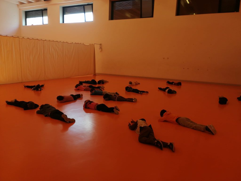 WhatsApp-Image-2026-01-27-at-19.02.34-1-1024x768 A Aprender somos felizes (sala verde – JI da Mina)