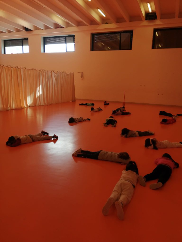 WhatsApp-Image-2026-02-08-at-18.14.12-3-768x1024 A Aprender somos felizes (sala verde – JI da Mina)