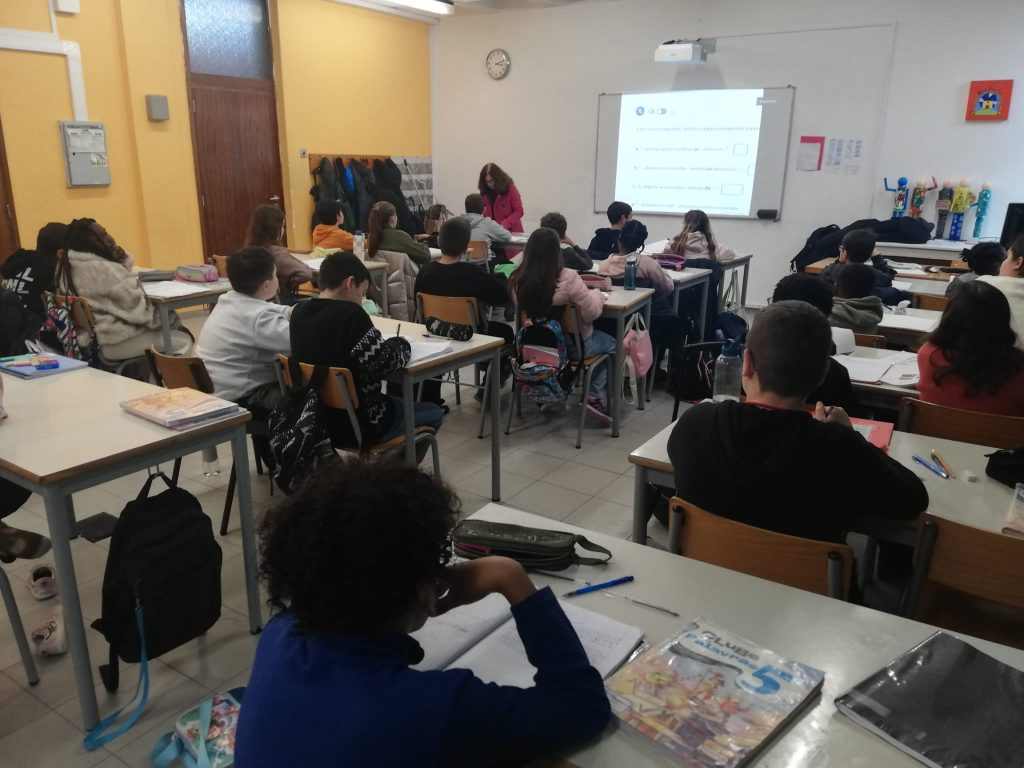 WhatsApp-Image-2026-02-10-at-22.11.11-1-1-1024x768 Projeto " Leituras em pezinhos de lã" - 5.º G e 5.º F