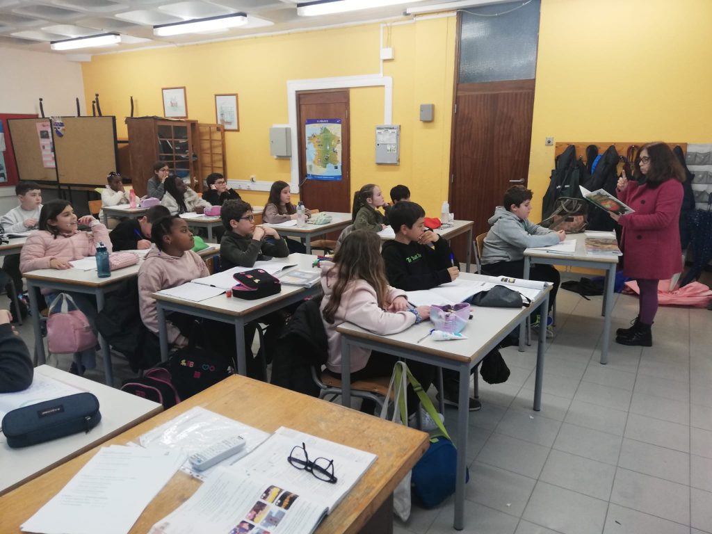 WhatsApp-Image-2026-02-10-at-22.11.12-1024x768 Projeto " Leituras em pezinhos de lã" - 5.º G e 5.º F