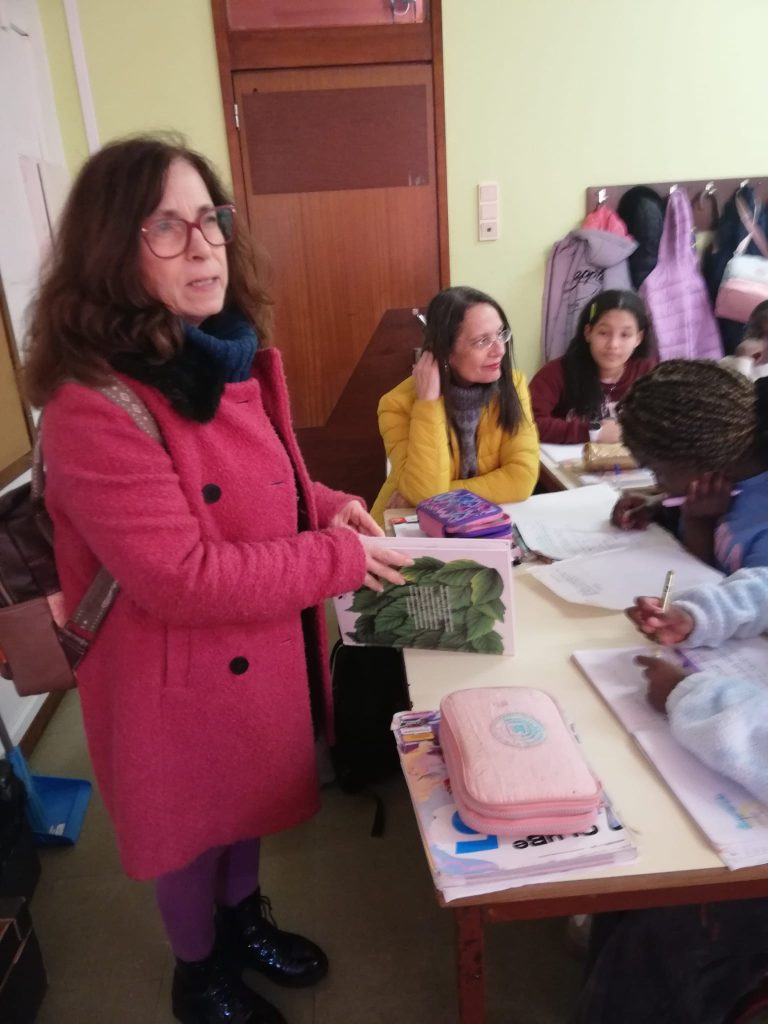 WhatsApp-Image-2026-02-10-at-22.11.58-768x1024 Projeto " Leituras em pezinhos de lã" - 5.º G e 5.º F