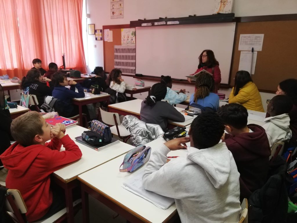 WhatsApp-Image-2026-02-10-at-22.11.59-2-1024x768 Projeto " Leituras em pezinhos de lã" - 5.º G e 5.º F