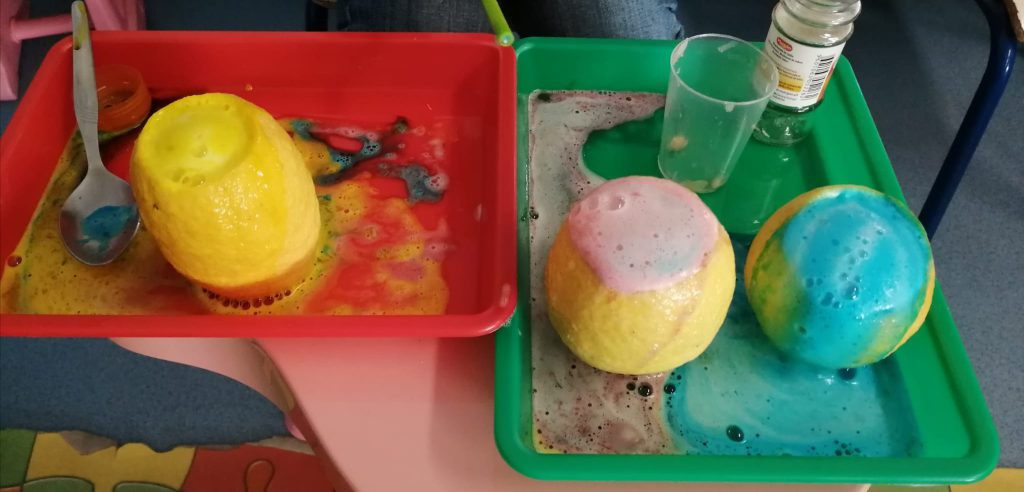 WhatsApp-Image-2026-02-22-at-19.10.31-1-1024x492 A aprender somos felizes (sala verde - JI Mina)