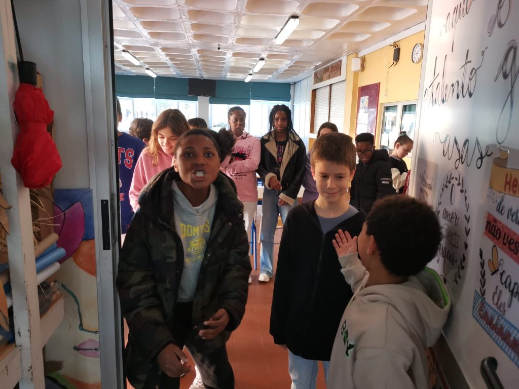 1mnbaHG-2-1024x768 Projeto Padrinhos e Afilhados - 5.º Anos