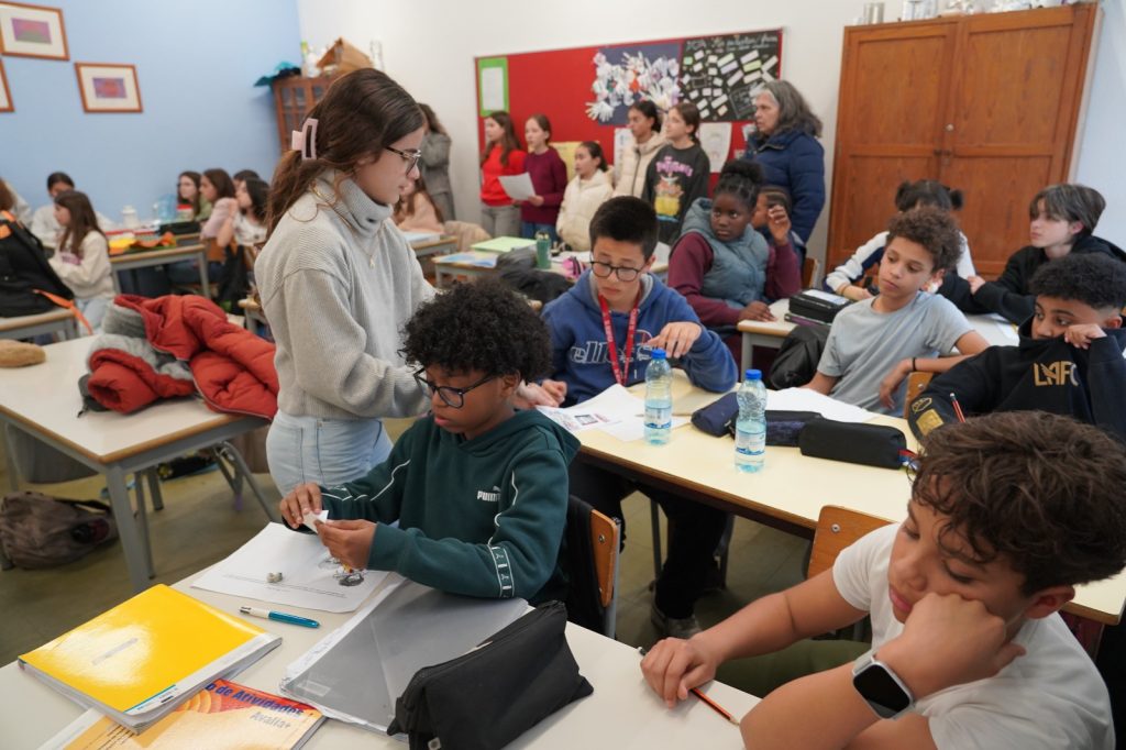 WhatsApp-Image-2026-03-20-at-09.45.24-2-1024x682 Semana da Francofonia - disciplina de Francês e Clube de Música