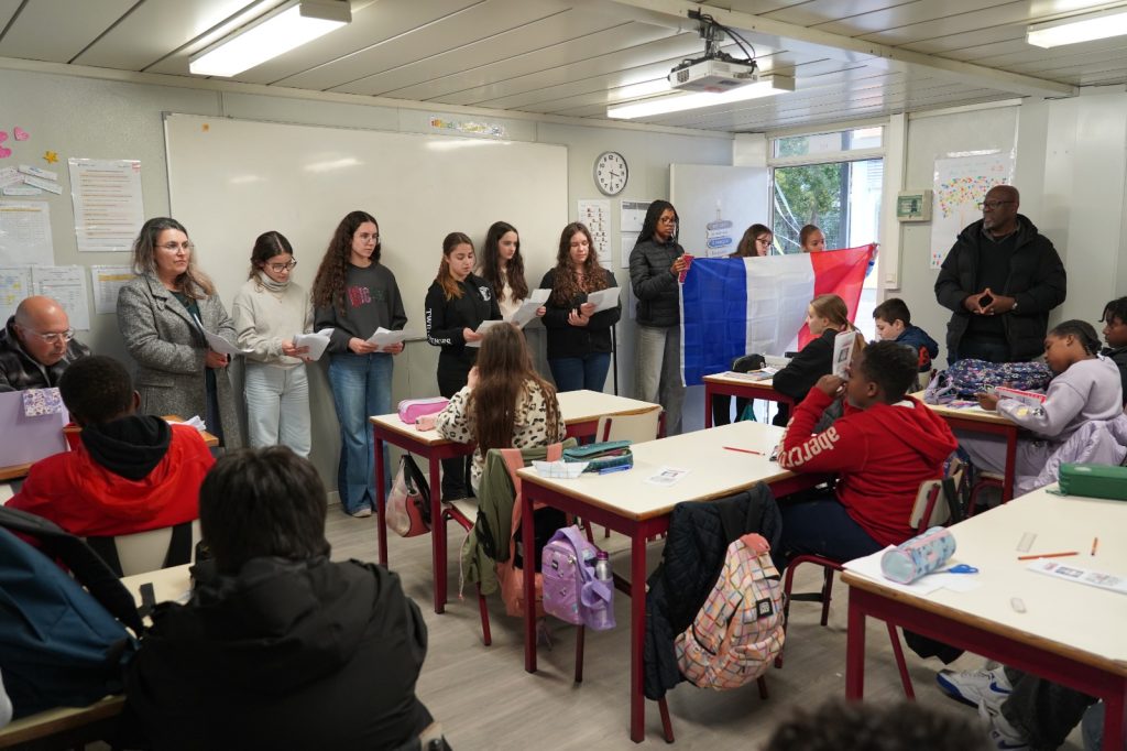 WhatsApp-Image-2026-03-20-at-09.45.28-1024x682 Semana da Francofonia - disciplina de Francês e Clube de Música