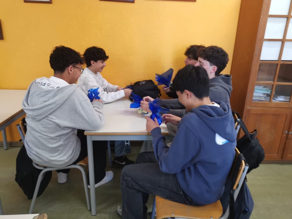 WhatsApp-Image-2026-03-30-at-13.35.00-1024x768 Projeto Padrinhos e Afilhados - 5.º Anos