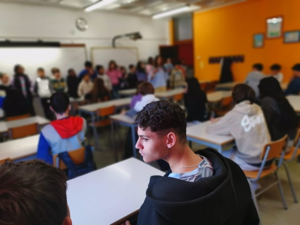 WhatsApp-Image-2026-03-30-at-13.35.30-1024x768 Projeto Padrinhos e Afilhados - 5.º Anos