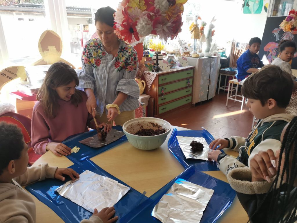 WhatsApp-Image-2026-03-30-at-13.35.41-1024x768 Projeto Padrinhos e Afilhados - 5.º Anos